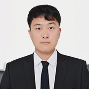 杨烁辰<br>
